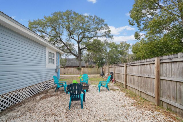 206 Jones Avenue, Niceville, FL 32578