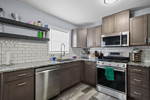 206 Jones Avenue, Niceville, FL 32578