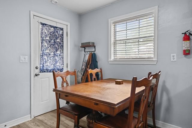 206 Jones Avenue, Niceville, FL 32578