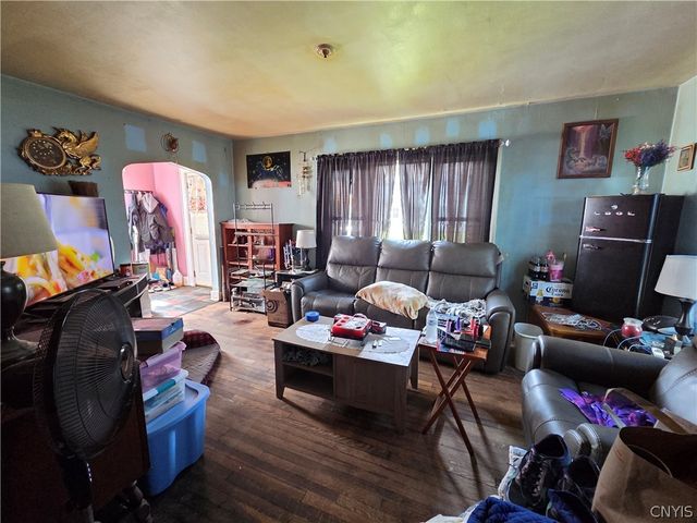 117 Everingham Road, Onondaga, NY 13205