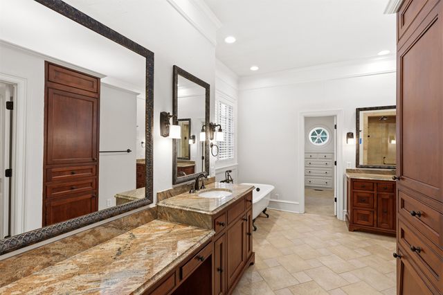 3909 Greenbrier Drive, University Park, TX 75225