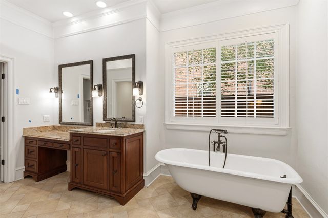 3909 Greenbrier Drive, University Park, TX 75225