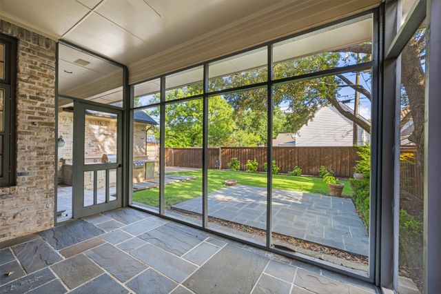 3909 Greenbrier Drive, University Park, TX 75225