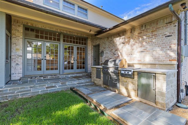 3909 Greenbrier Drive, University Park, TX 75225