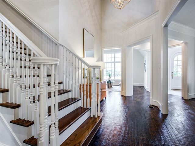 3909 Greenbrier Drive, University Park, TX 75225