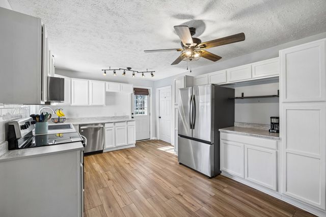 277 S Meribeth Ln, Christiana, TN 37037