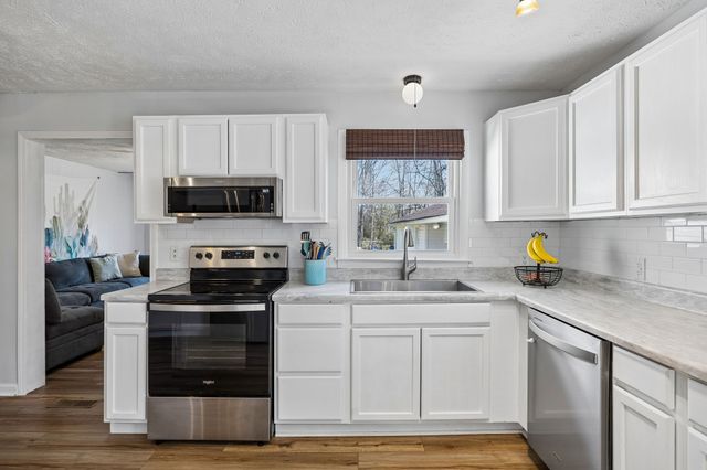 277 S Meribeth Ln, Christiana, TN 37037