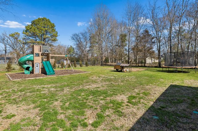 277 S Meribeth Ln, Christiana, TN 37037