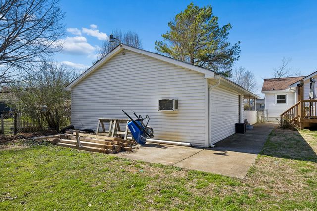 277 S Meribeth Ln, Christiana, TN 37037