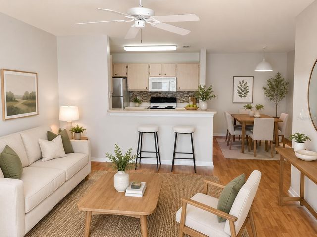 5447 VINELAND ROAD 1111, Orlando, FL 32811