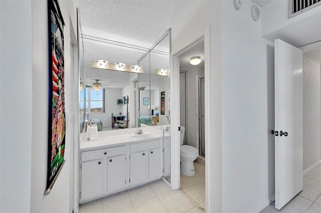 2639 N Riverside Drive 1005, Pompano Beach, FL 33062