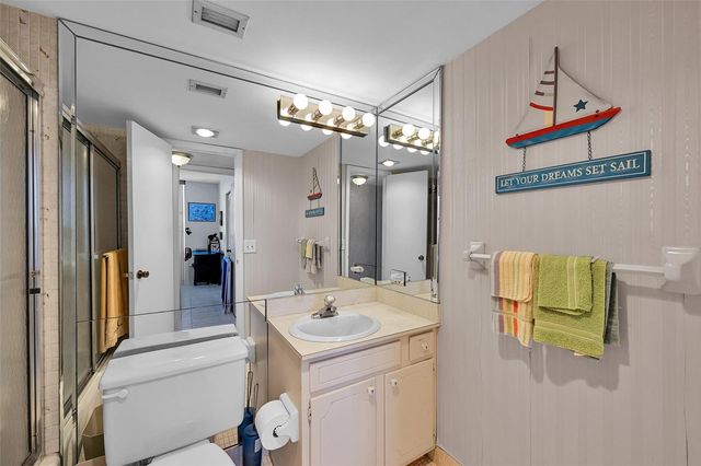 2639 N Riverside Drive 1005, Pompano Beach, FL 33062