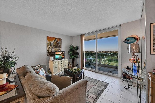 2639 N Riverside Drive 1005, Pompano Beach, FL 33062