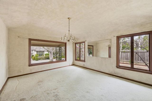 1735 Crockett Lane, Hillsborough, CA 94010