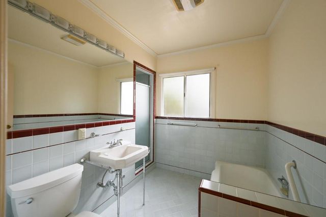 1735 Crockett Lane, Hillsborough, CA 94010