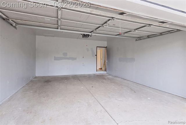 13622 Biscayne Drive, Sterling Heights, MI 48313