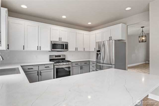 12221 184th Avenue E, Bonney Lake, WA 98391