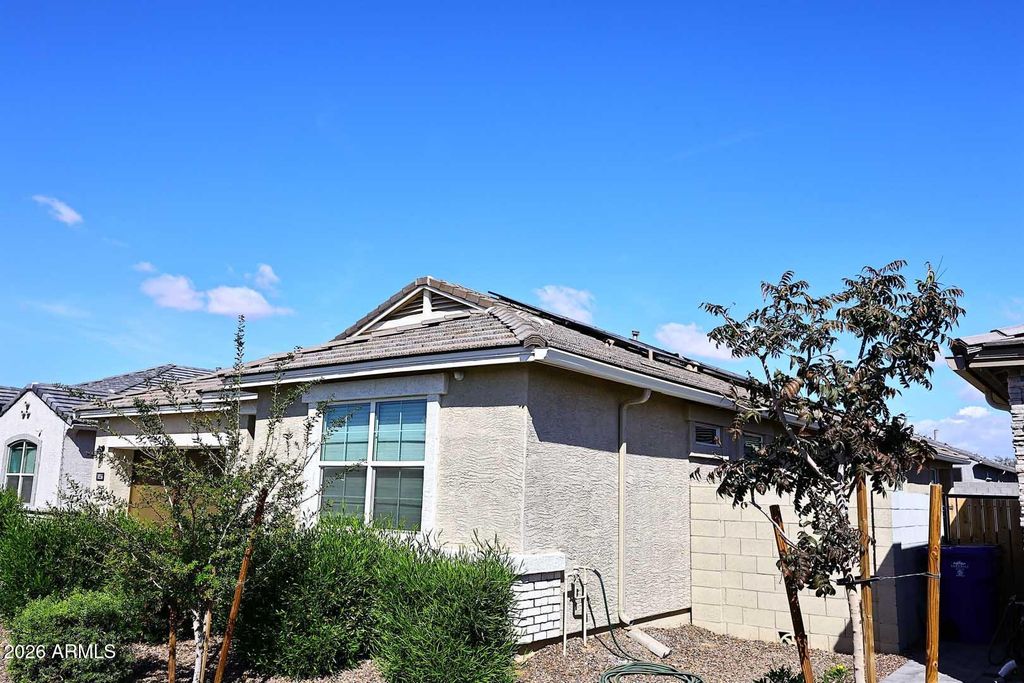 18556 W BUCKSKIN Trail, Wittmann, AZ 85361 — photo 4