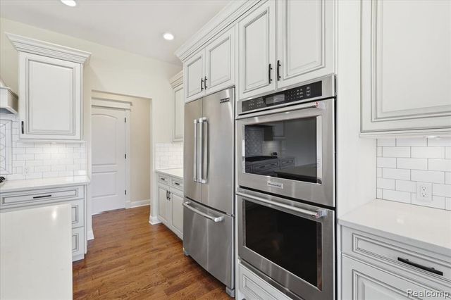 35339 W 13 Mile Road, Farmington Hills, MI 48331