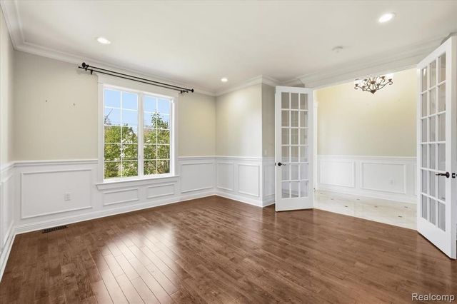 35339 W 13 Mile Road, Farmington Hills, MI 48331