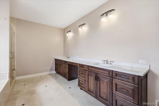 35339 W 13 Mile Road, Farmington Hills, MI 48331
