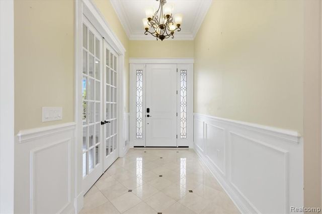 35339 W 13 Mile Road, Farmington Hills, MI 48331