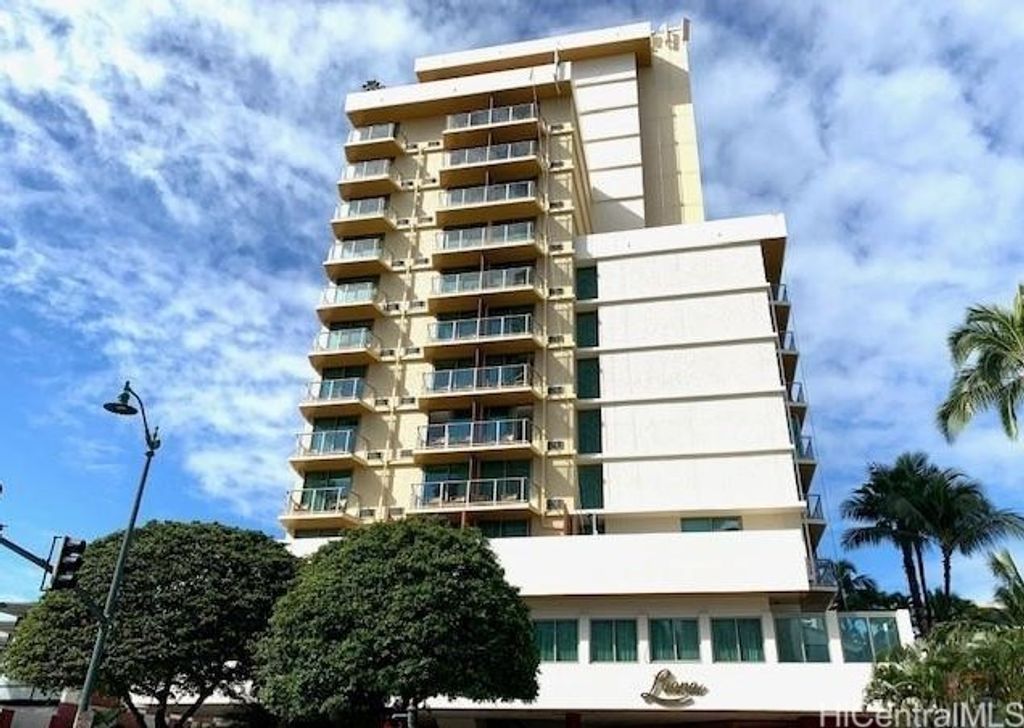 2045 Kalakaua Avenue 402, Honolulu, HI 96815