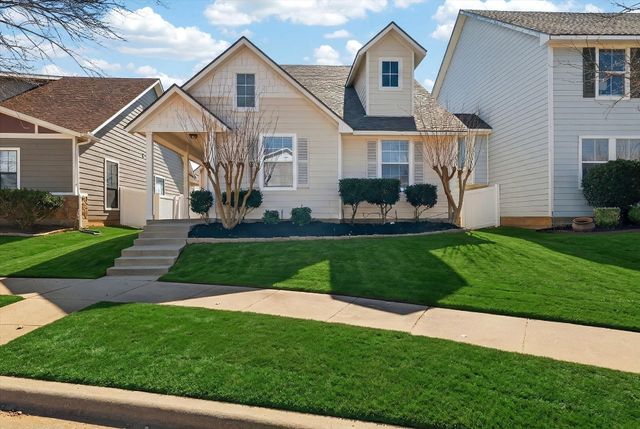 10008 Hanover Drive, Providence Village, TX 76227