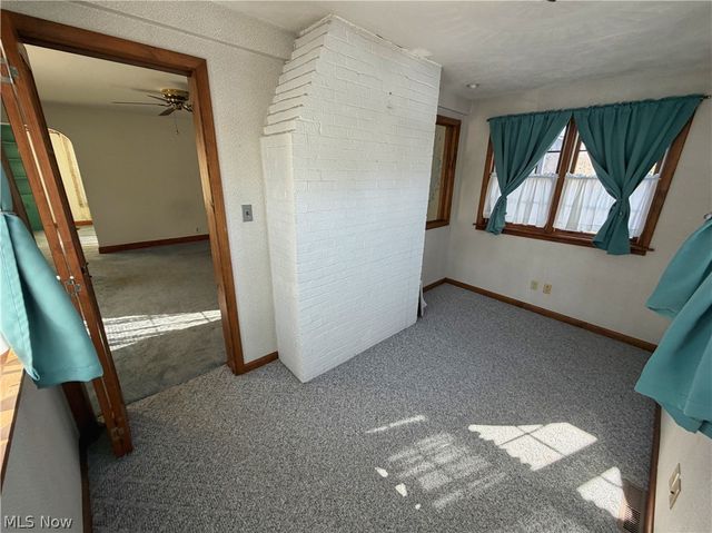 403 Burrows Avenue, East Liverpool, OH 43920