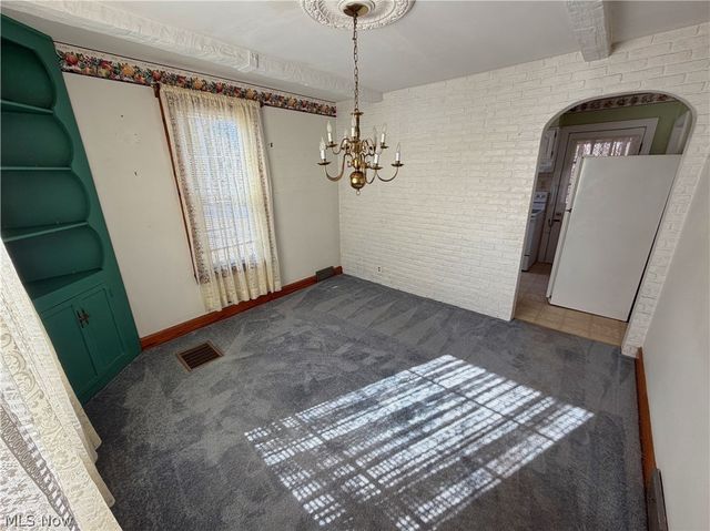 403 Burrows Avenue, East Liverpool, OH 43920