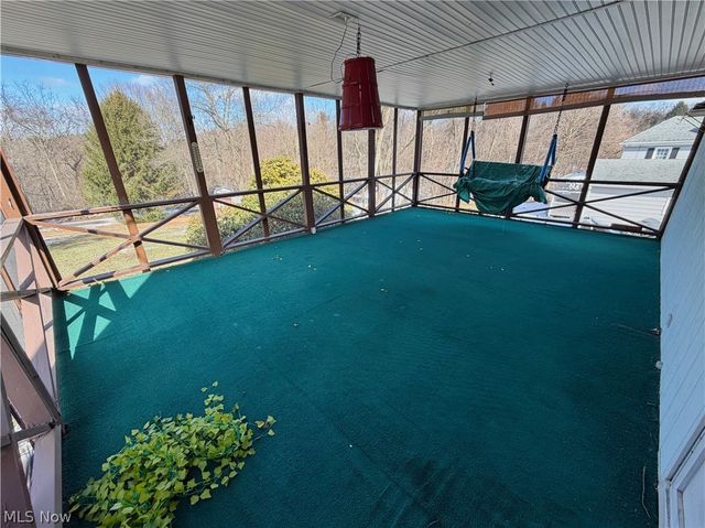 403 Burrows Avenue, East Liverpool, OH 43920