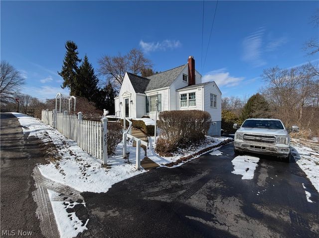 403 Burrows Avenue, East Liverpool, OH 43920