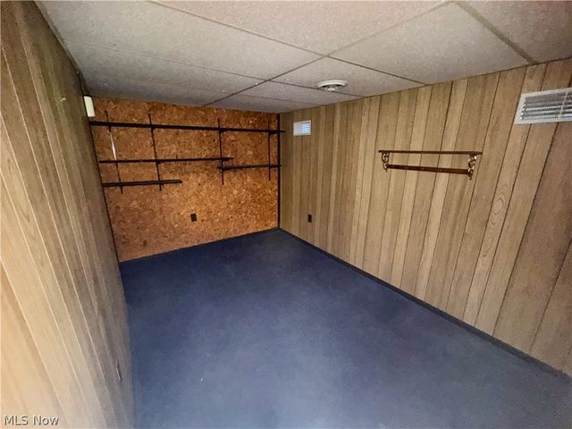 403 Burrows Avenue, East Liverpool, OH 43920