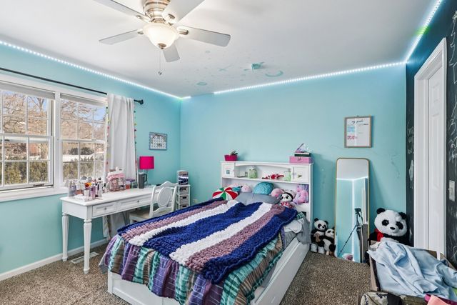 2904 Fox Knoll Court, Johnsburg, IL 60051