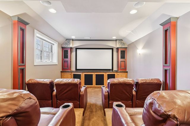 2904 Fox Knoll Court, Johnsburg, IL 60051