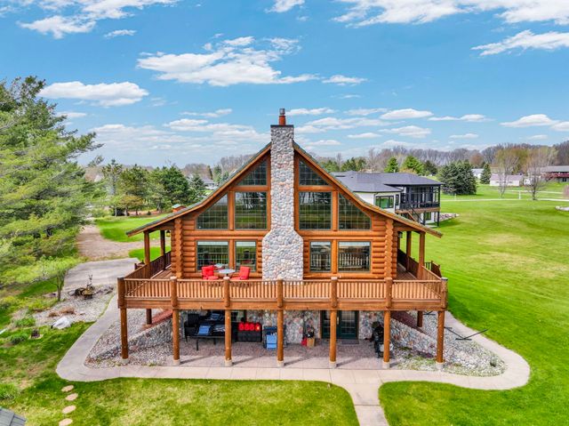 1085 Bundy Drive, Lake Isabella, MI 48893