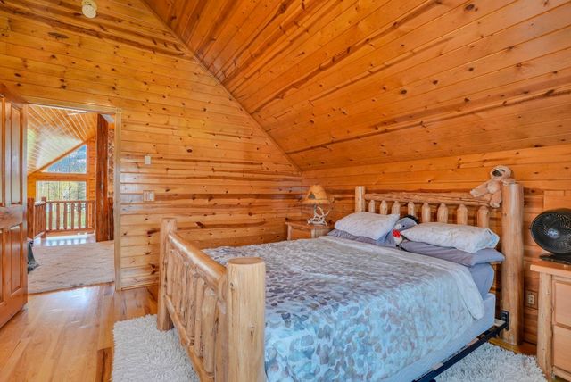 1085 Bundy Drive, Lake Isabella, MI 48893