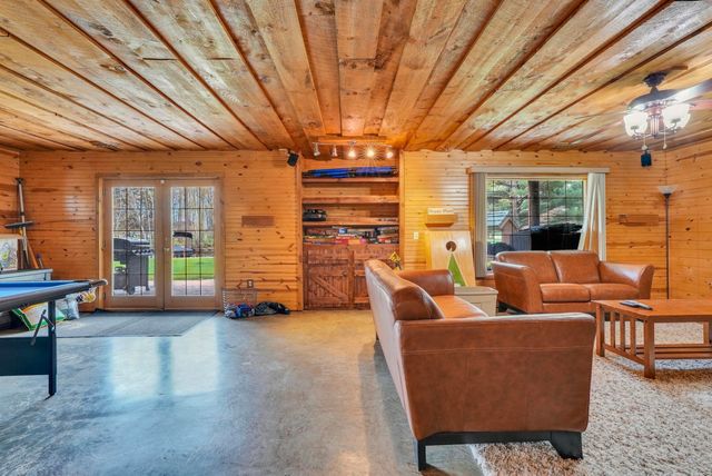 1085 Bundy Drive, Lake Isabella, MI 48893