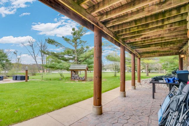 1085 Bundy Drive, Lake Isabella, MI 48893