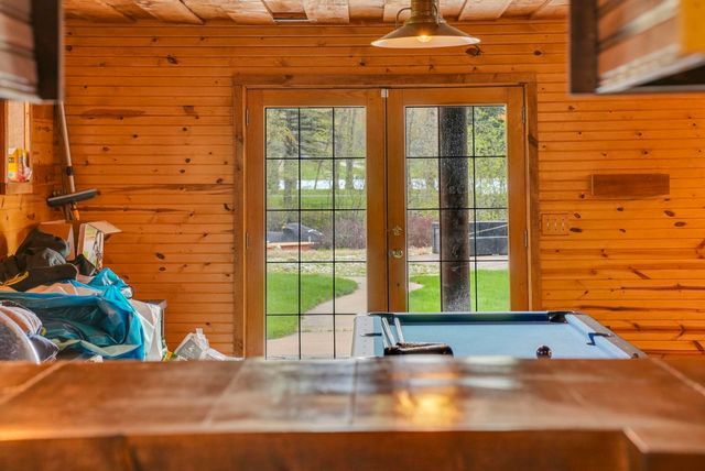 1085 Bundy Drive, Lake Isabella, MI 48893