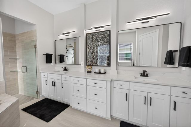 18731 CHERRYSTONE WAY, Bradenton, FL 34211