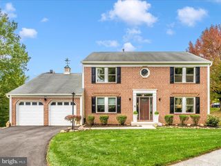 16 GOLDEN GRASS CT, Owings Mills, MD 21117