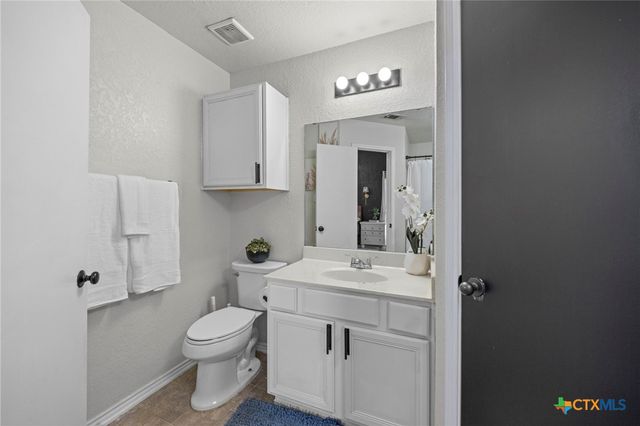 913 Silver Stone Drive, Temple, TX 76502