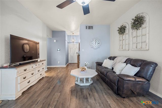 913 Silver Stone Drive, Temple, TX 76502