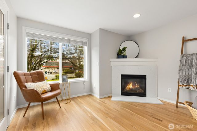 8502 Nesbit Avenue N, Seattle, WA 98103