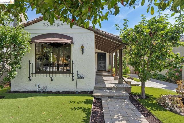 833 Rodney DR, San Leandro, CA 94577