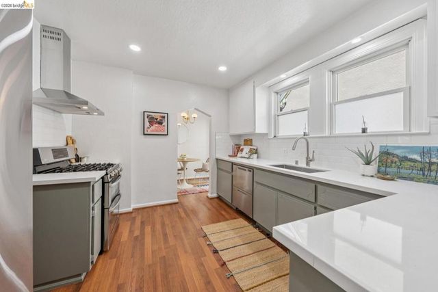 833 Rodney DR, San Leandro, CA 94577