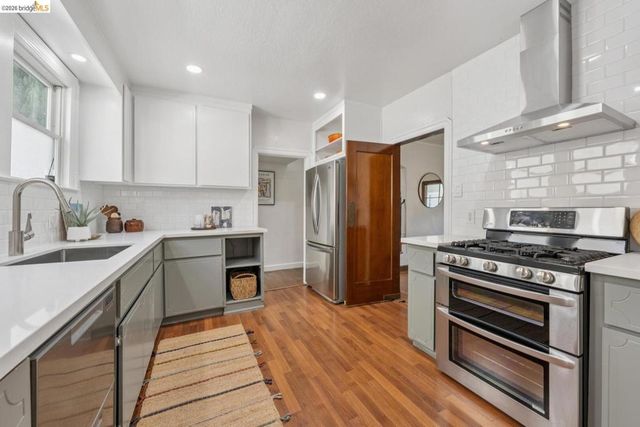 833 Rodney DR, San Leandro, CA 94577