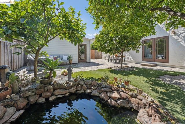 833 Rodney DR, San Leandro, CA 94577