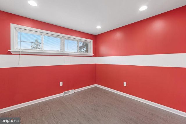 23 N SUNSET DR, Voorhees, NJ 08043